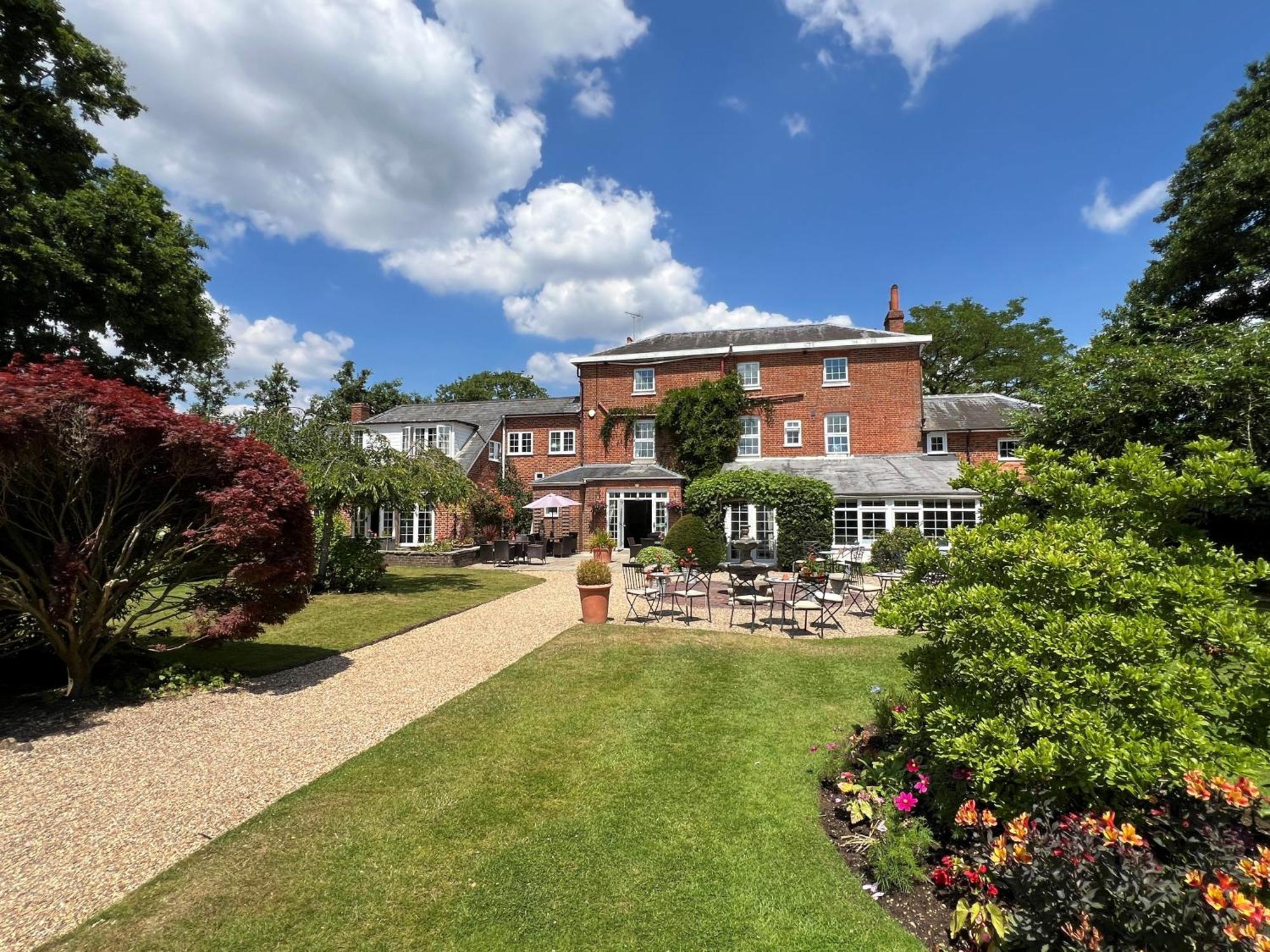 The Mill House Hotell Reading Exteriör bild