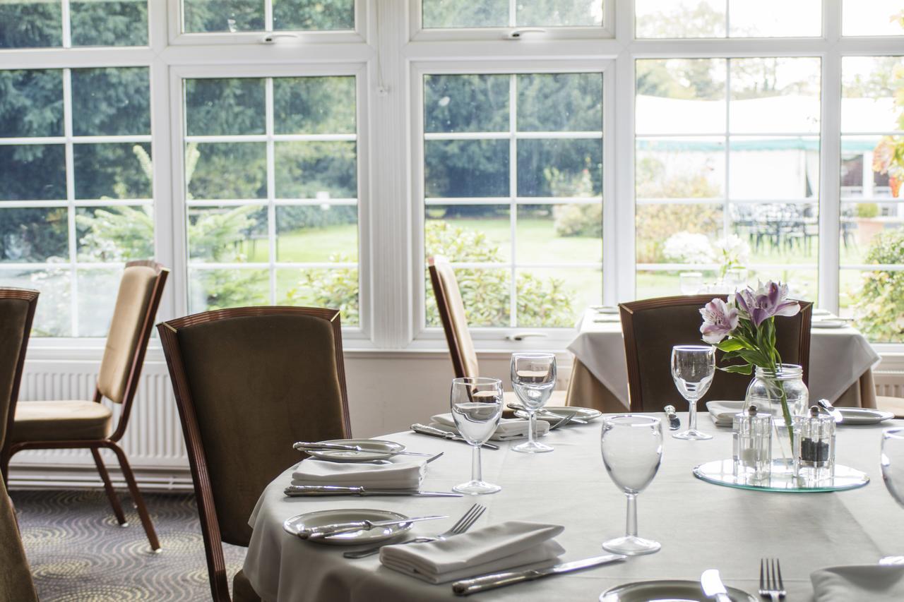 The Mill House Hotell Reading Exteriör bild