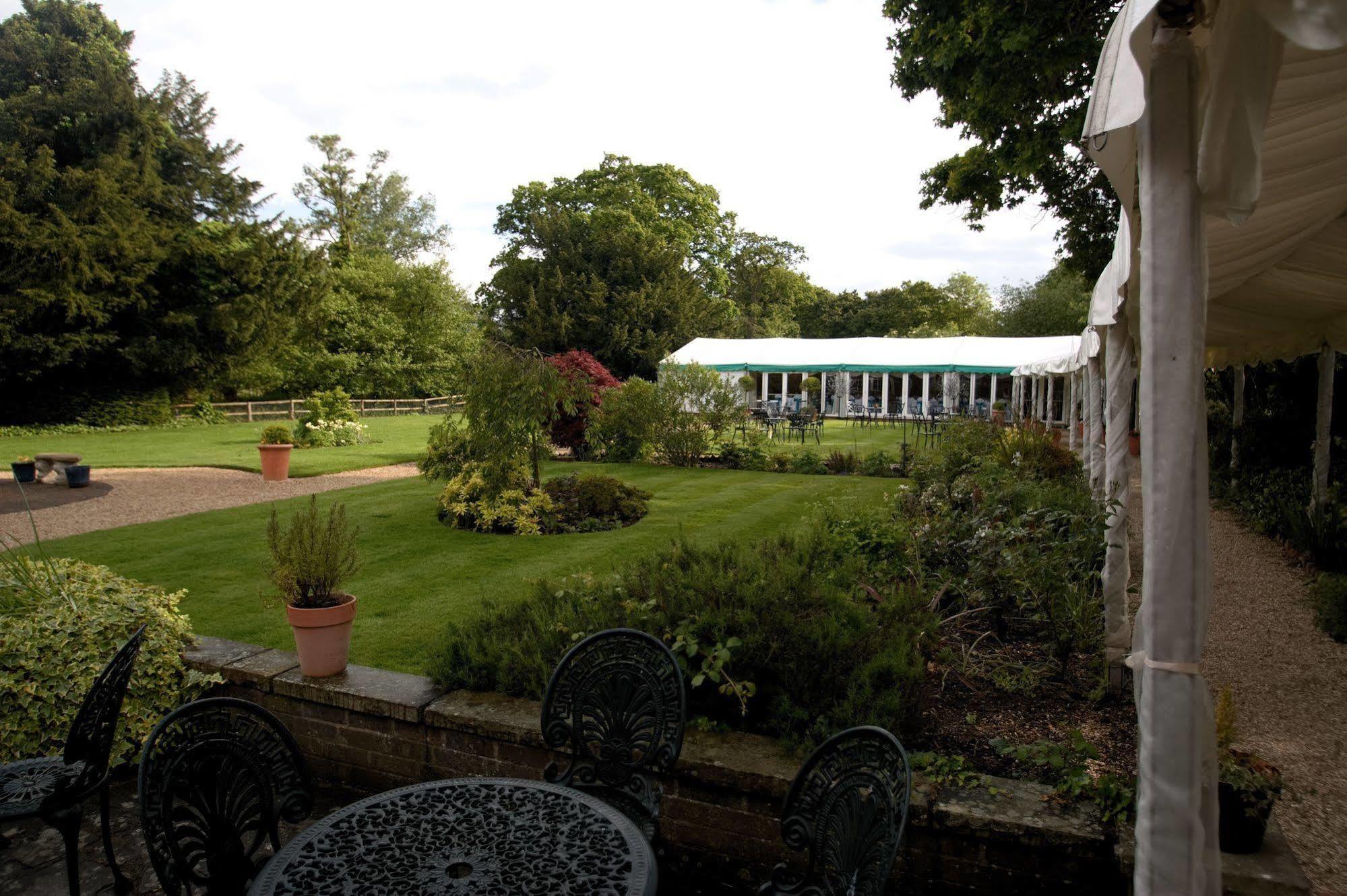 The Mill House Hotell Reading Exteriör bild